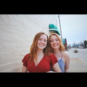 Meet your Posher, Abby